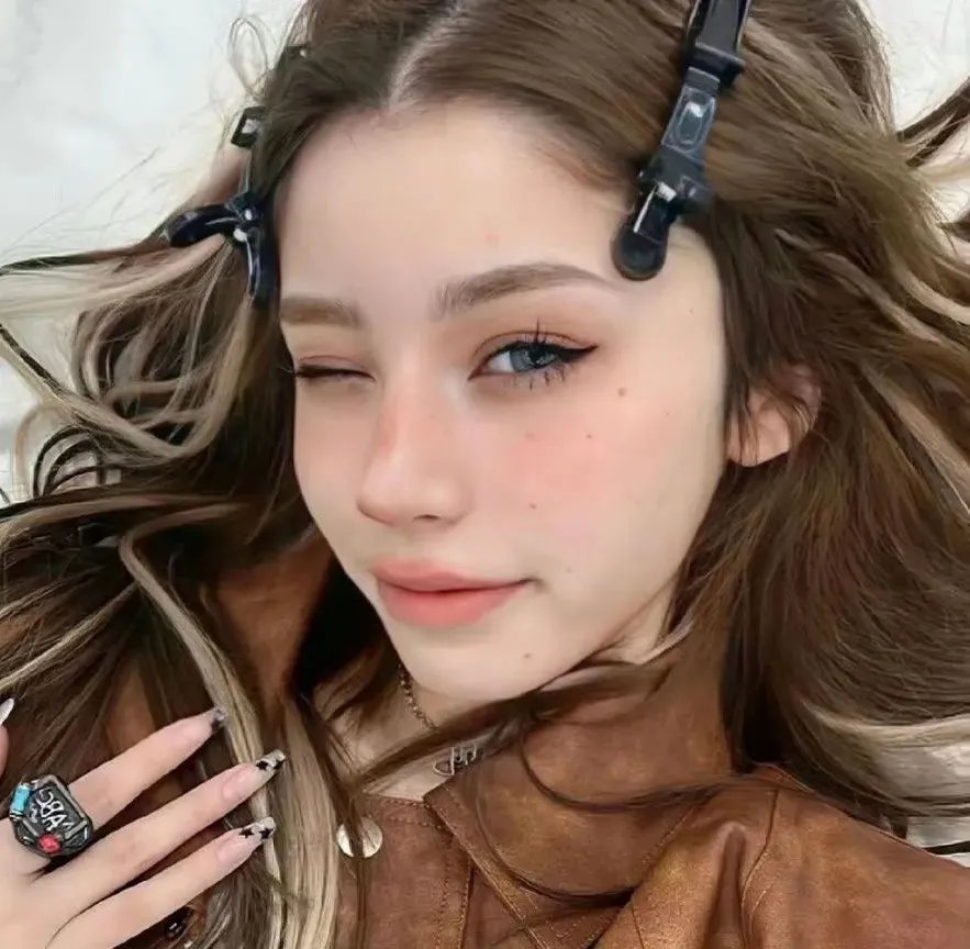 街头素花姐第一季 在线观看